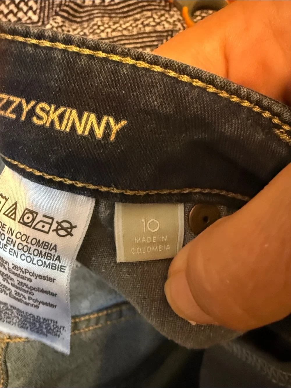 Michael Kors Izzy skinny jeans- worn 4-5 times. 99 retail